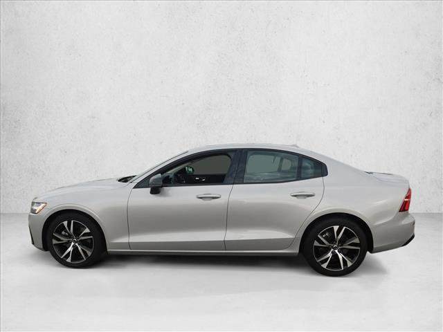 Used 2025 Volvo S60 B5 Core FWD image 15