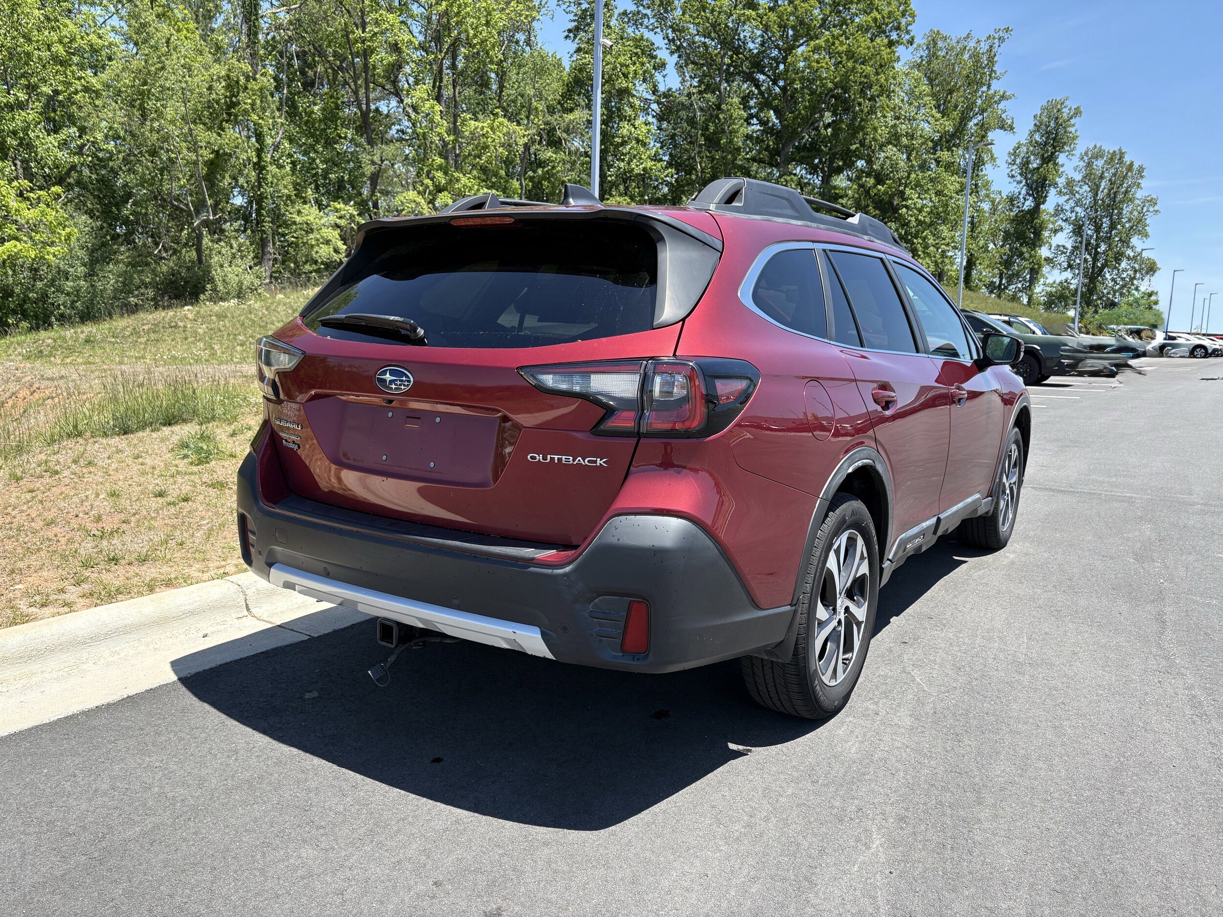 Used 2020 Subaru Outback Limited AWD/4WD image 9