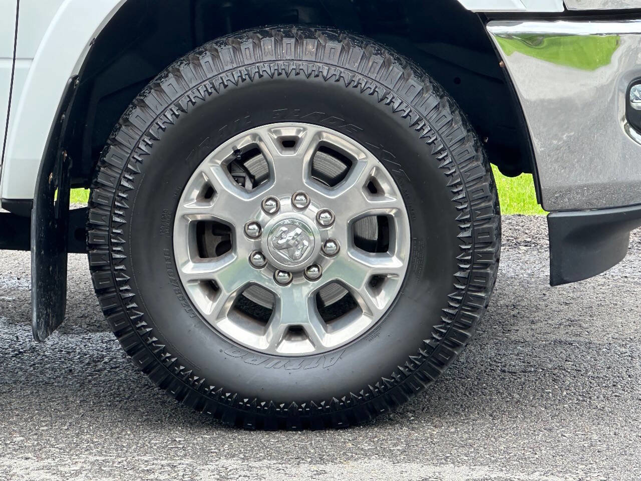 Used 2019 RAM 3500 Laramie AWD/4WD image 15