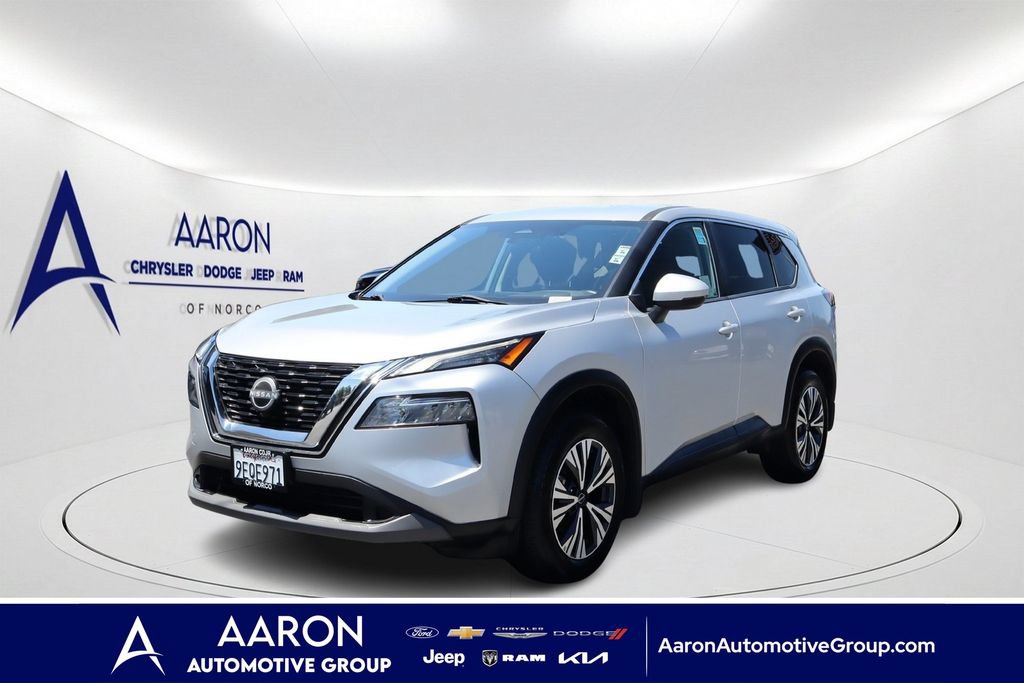 Used 2022 Nissan Rogue SV