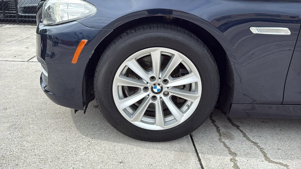 Used 2014 BMW 528i Sedan RWD image 19
