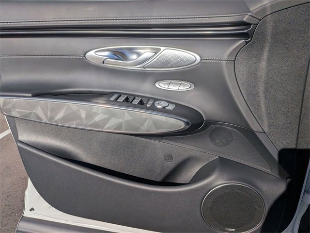 Used 2025 Genesis GV70 3.5T Sport w/ Sport Advanced Package image 14