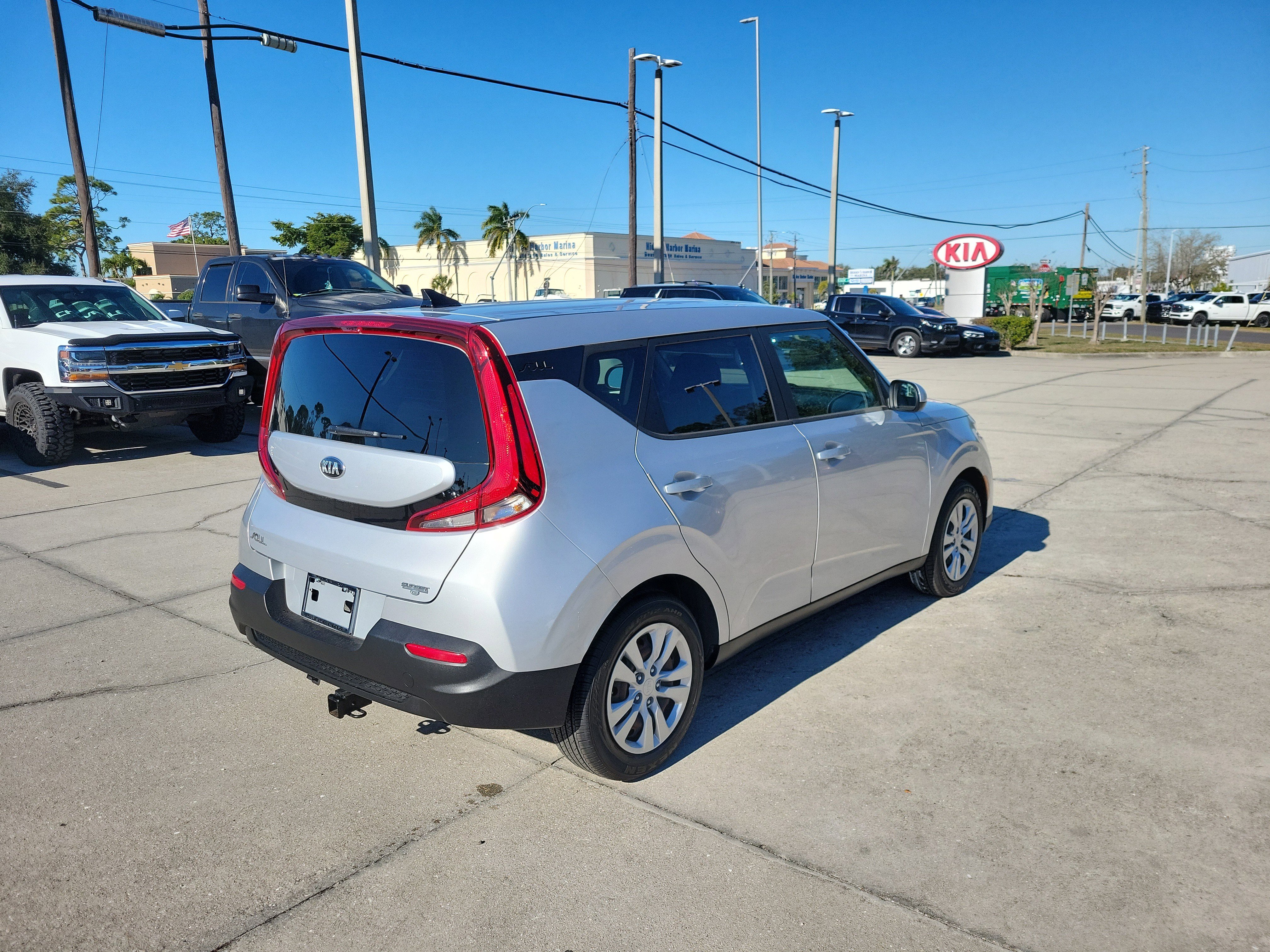 Certified 2020 Kia Soul LX image 4