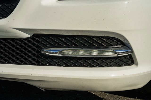 Used 2016 Mercedes-Benz SLK 300 image 12