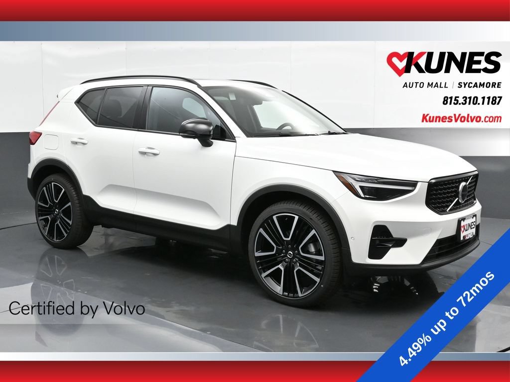 Used 2025 Volvo XC40 B5 Plus w/ Climate Package AWD/4WD image 1