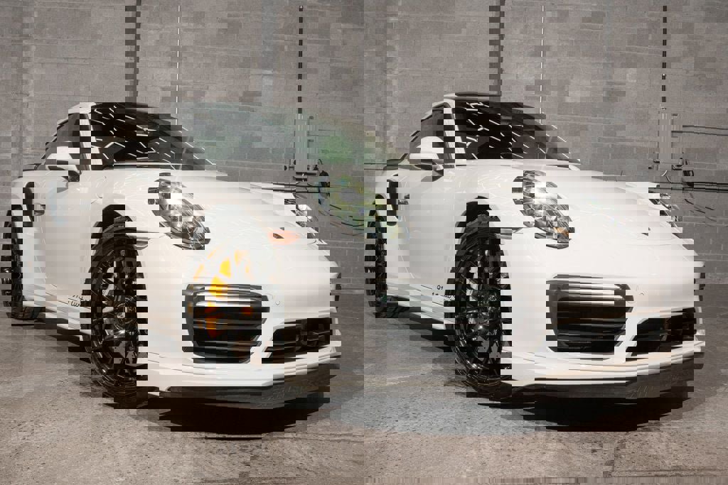 Used 2019 Porsche 911 Turbo S image 35