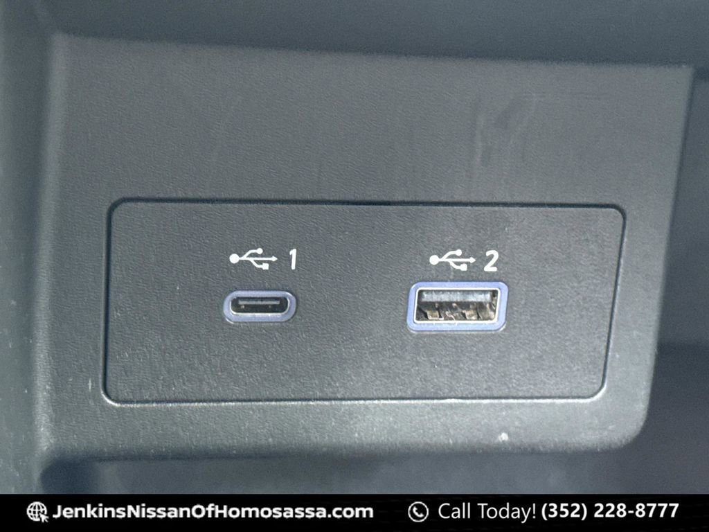 Certified 2024 Nissan Kicks SV image 35
