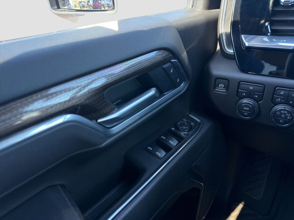 Used 2025 Chevrolet Silverado 2500 LT w/ Trail Boss Package image 12
