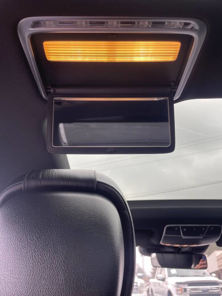 Used 2019 Mercedes-Benz S 450 Sedan image 23