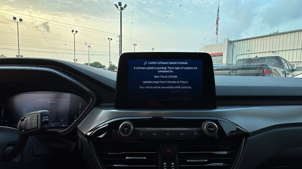Used 2024 Ford Escape Active FWD image 19