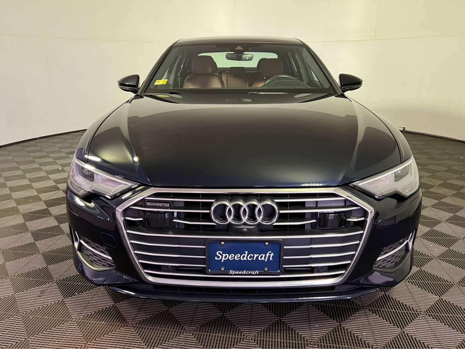 Used 2023 Audi A6 Premium Plus w/ Premium Plus Package image 2