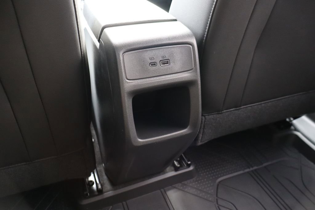 New 2026 Chevrolet Trax LT w/ Driver Confidence Package image 32