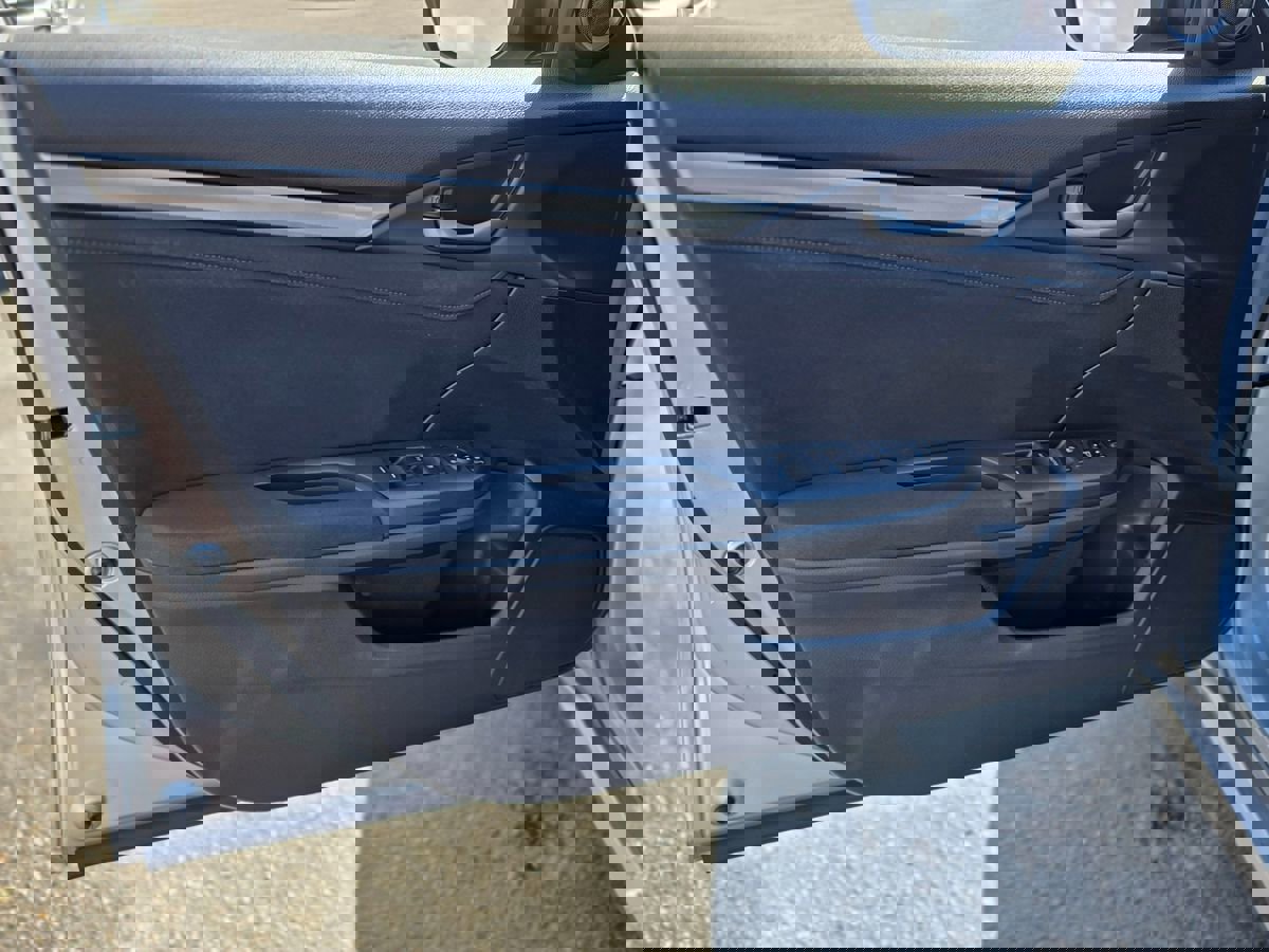 Used 2019 Honda Civic EX image 21