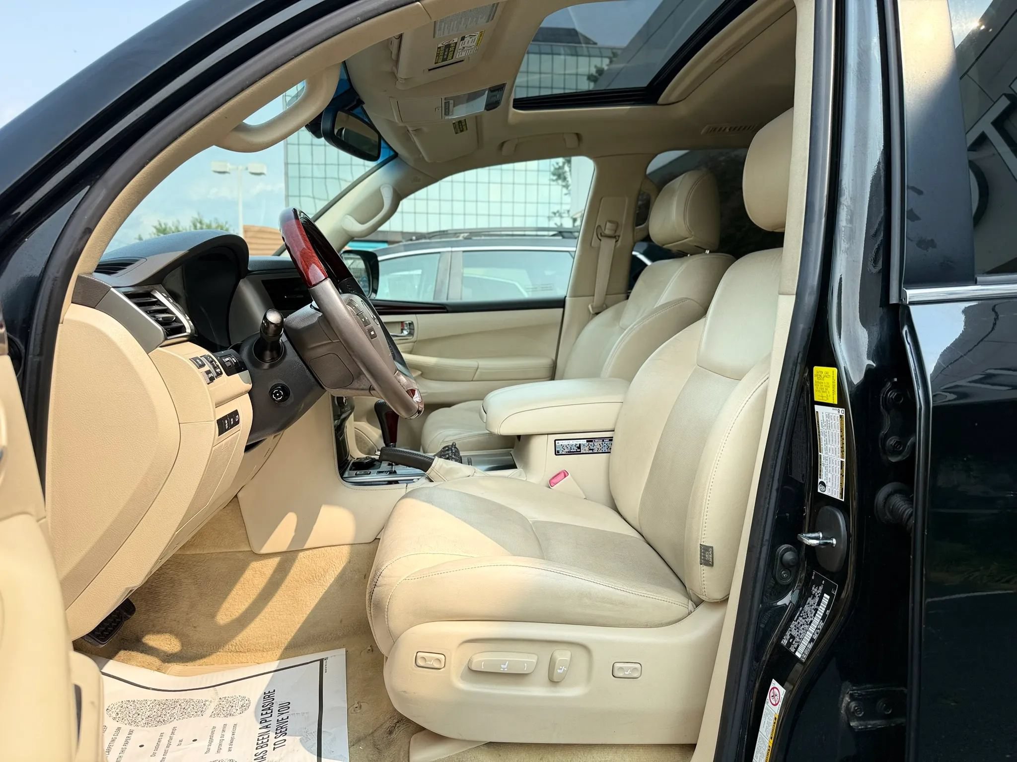 Used 2013 Lexus LX 570 4WD image 10