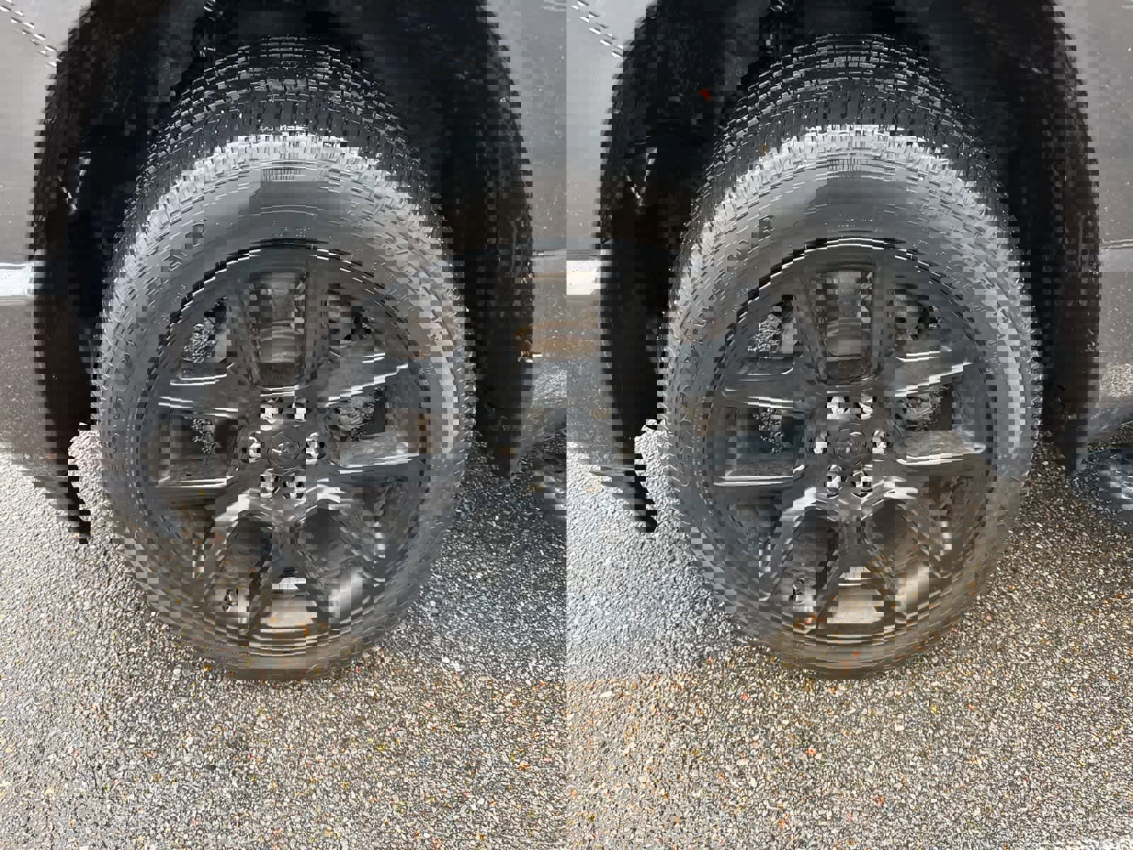 Used 2023 RAM 1500 Laramie image 6