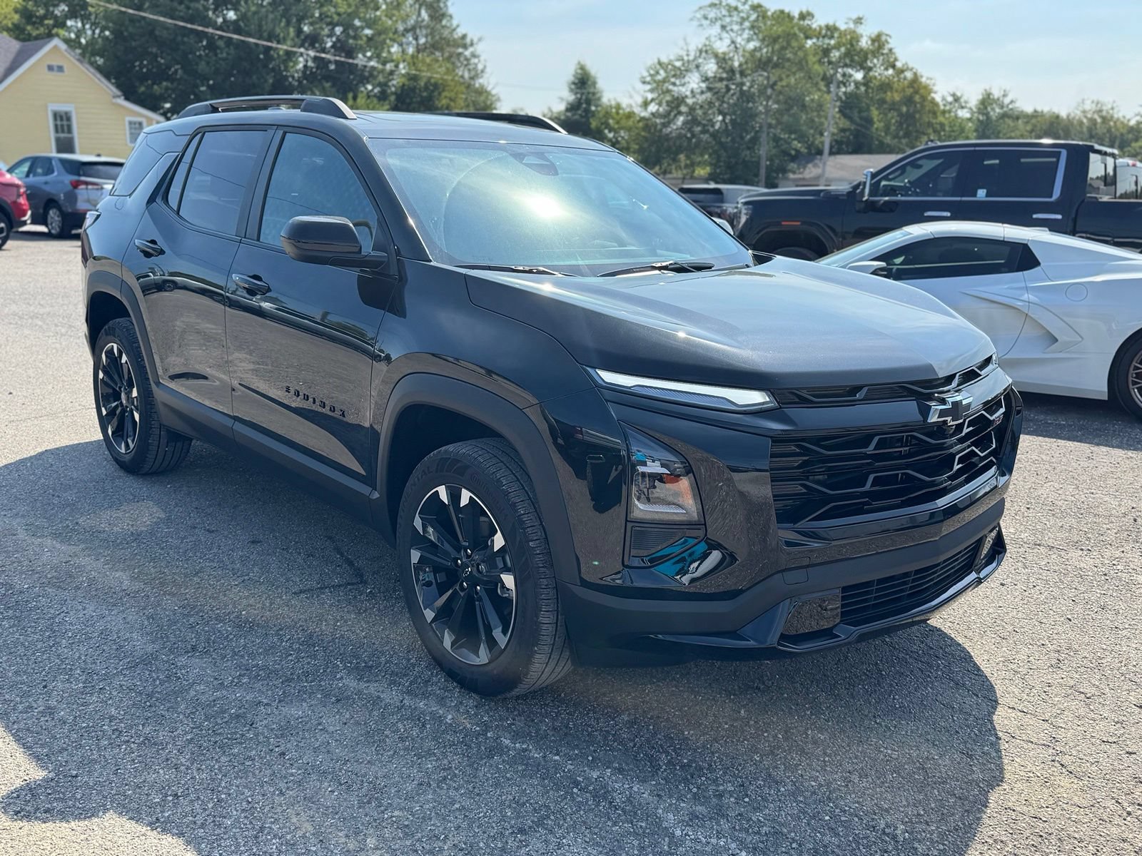 New 2027 Chevrolet Equinox RS w/ Convenience Package III AWD/4WD image 8