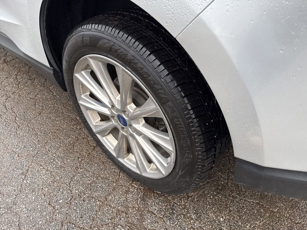 Used 2017 Ford Edge Titanium w/ Equipment Group 301A image 29