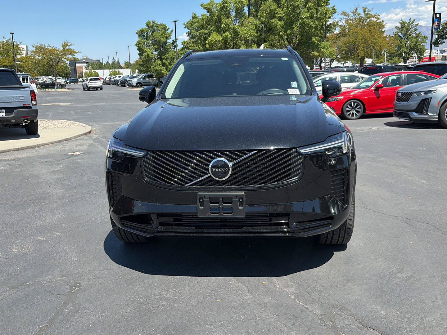 Used 2026 Volvo XC90 T8 Ultra w/ Protection Package Premier AWD/4WD image 2