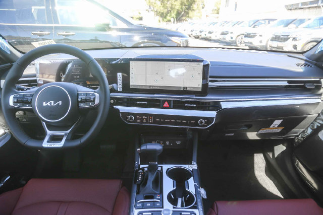 New 2026 Kia K5 GT-Line w/ GT-Line Premium Package FWD image 5