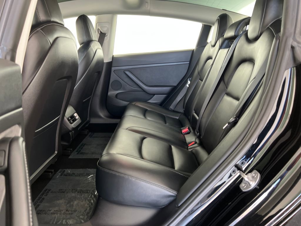 Used 2023 Tesla Model 3 Standard Range image 26