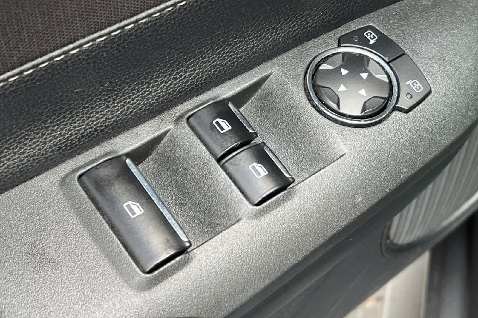 Used 2016 Ford Mustang Convertible RWD image 16