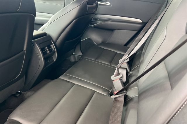 Used 2024 Cadillac XT4 Premium Luxury AWD/4WD image 14