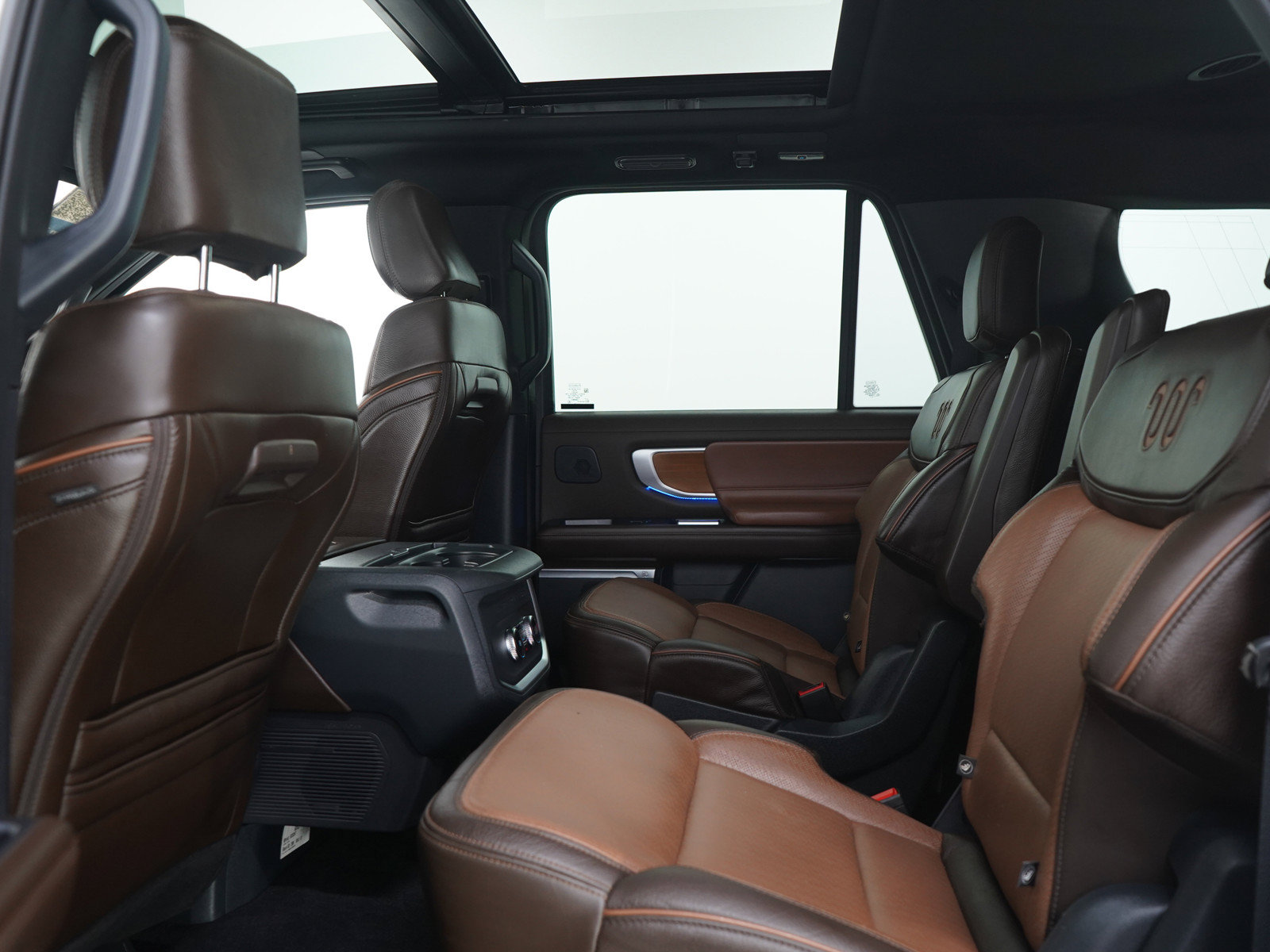 Used 2025 Ford Expedition Max King Ranch AWD/4WD image 22