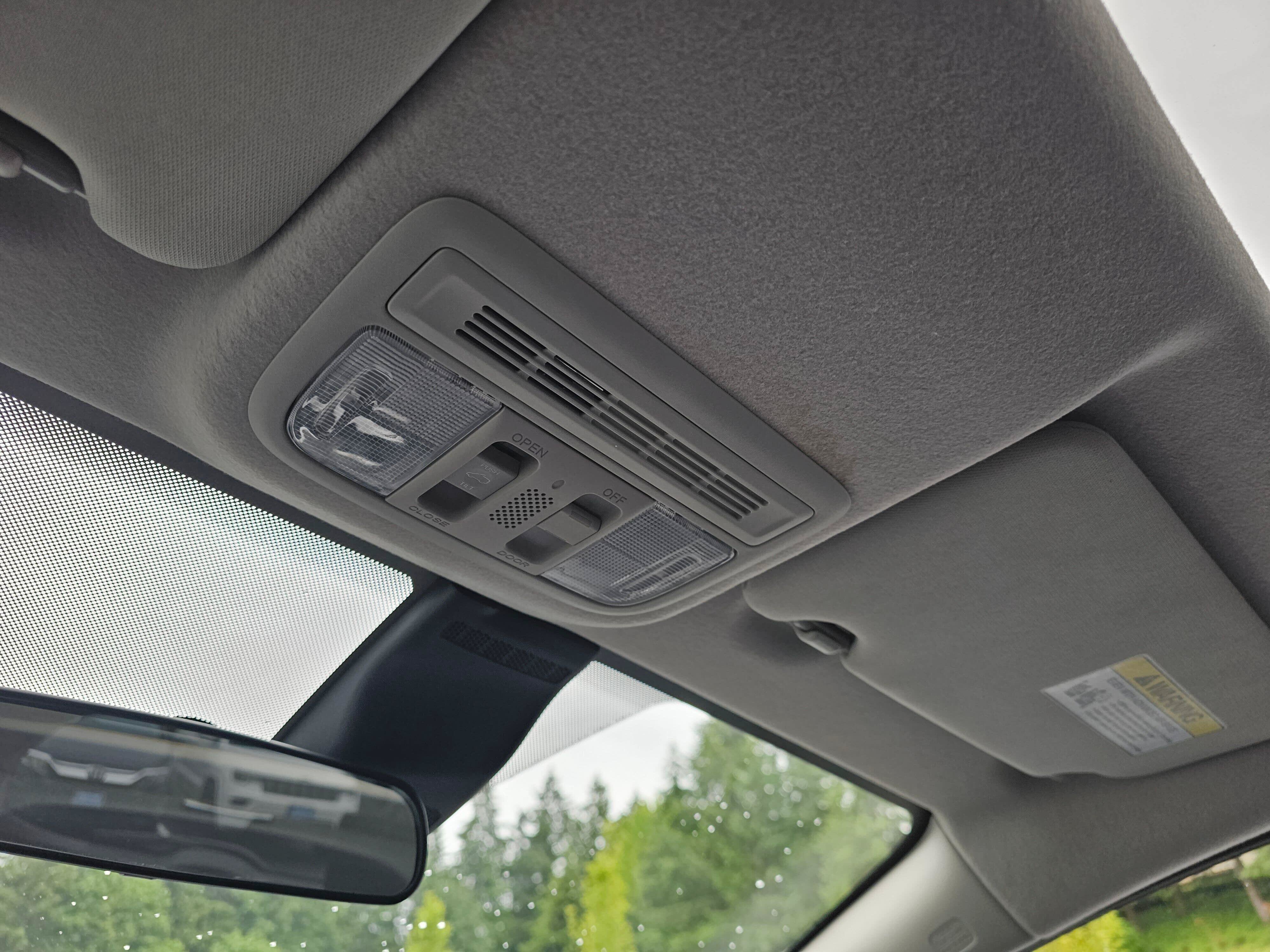 Used 2018 Honda Fit EX image 30