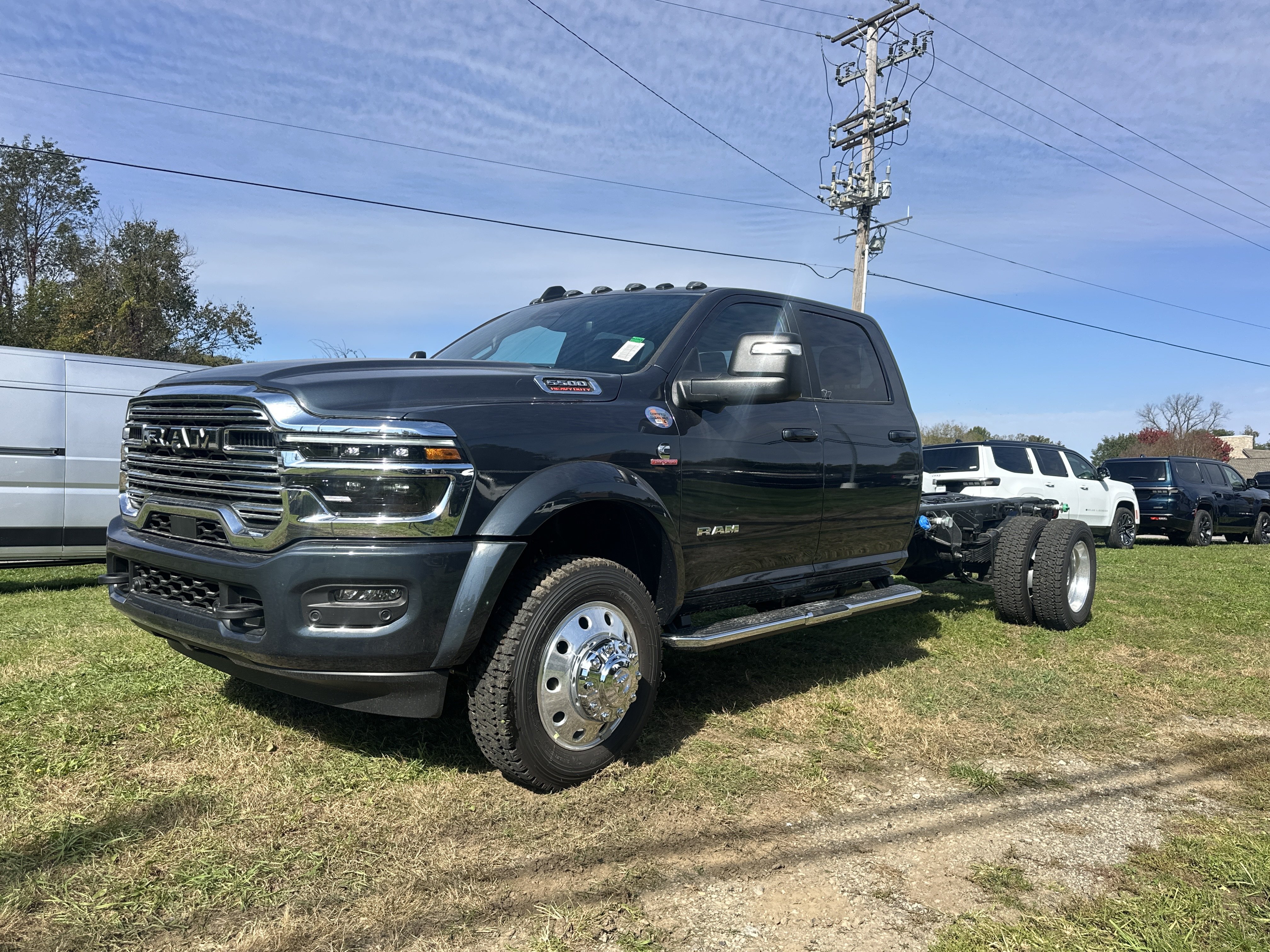 New 2027 RAM 5500 4x4 Crew Cab image 24