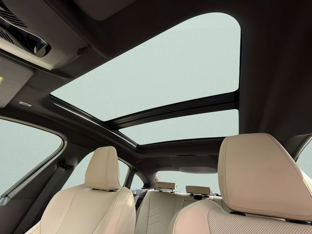 New 2026 BMW 228i w/ Technology Package FWD image 22