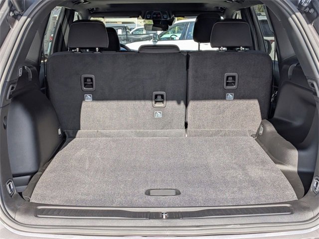 New 2025 Jeep Grand Cherokee Laredo X image 28