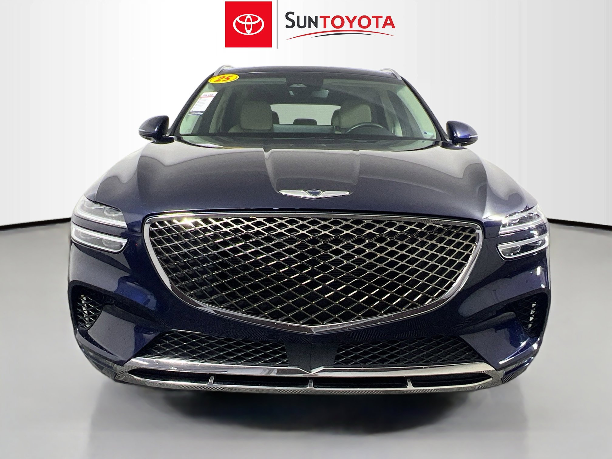 Used 2025 Genesis GV70 2.5T w/ Select Package AWD/4WD image 10