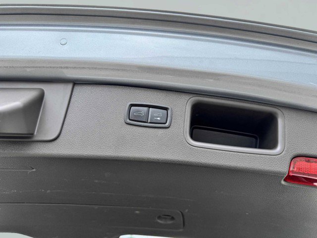 Used 2019 Porsche Macan image 54