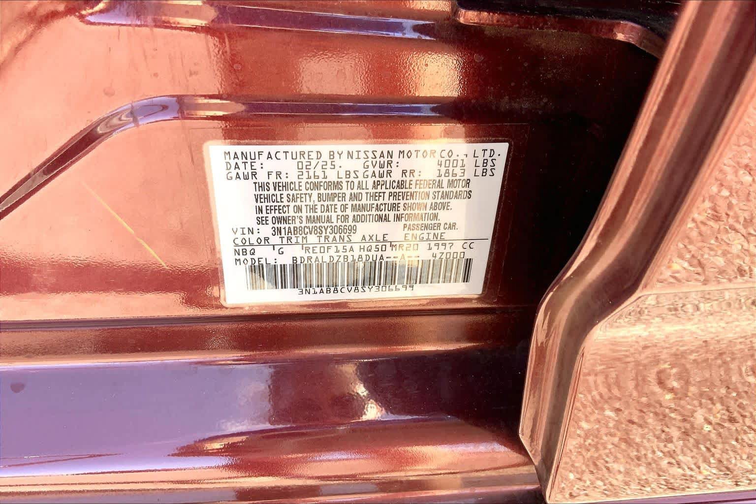 Used 2025 Nissan Sentra SV FWD image 31