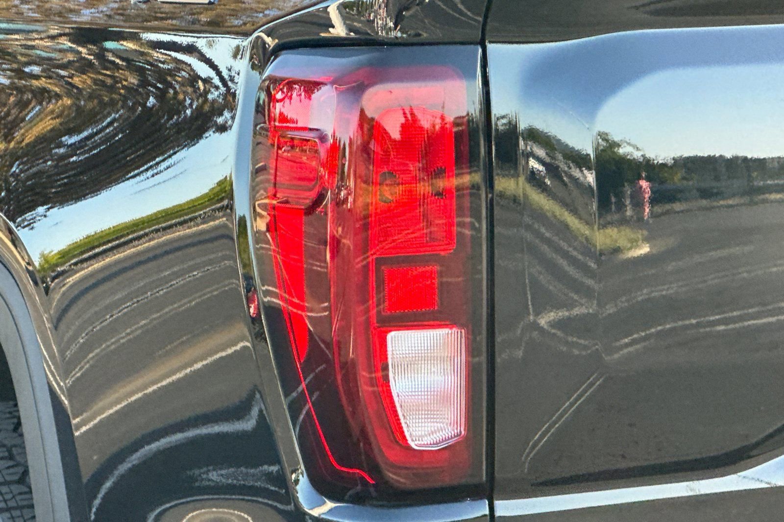 Used 2026 GMC Sierra 1500 Elevation w/ Elevation Premium Package AWD/4WD image 47