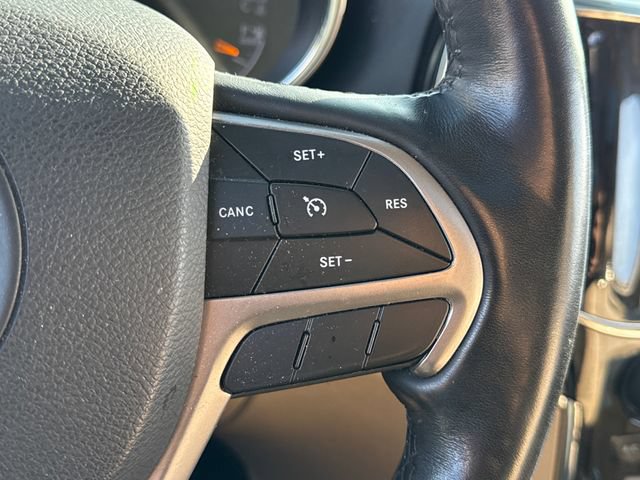 Used 2021 Jeep Grand Cherokee Limited w/ Premium Lighting Group AWD/4WD image 35