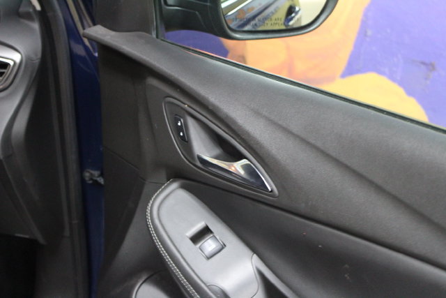 Used 2023 Buick Encore GX Preferred w/ Cold Weather Comfort Package FWD image 9