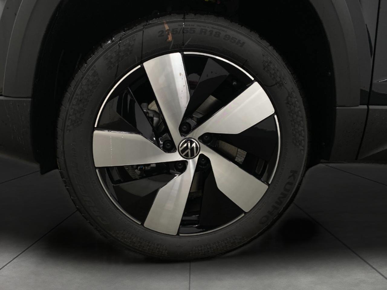 New 2026 Volkswagen Taos S AWD/4WD image 11