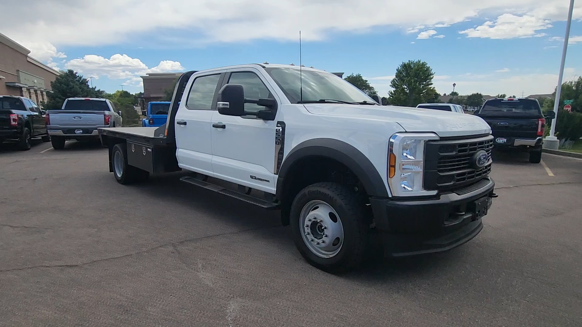 Used 2024 Ford F550 4x4 Crew Cab Super Duty image 13