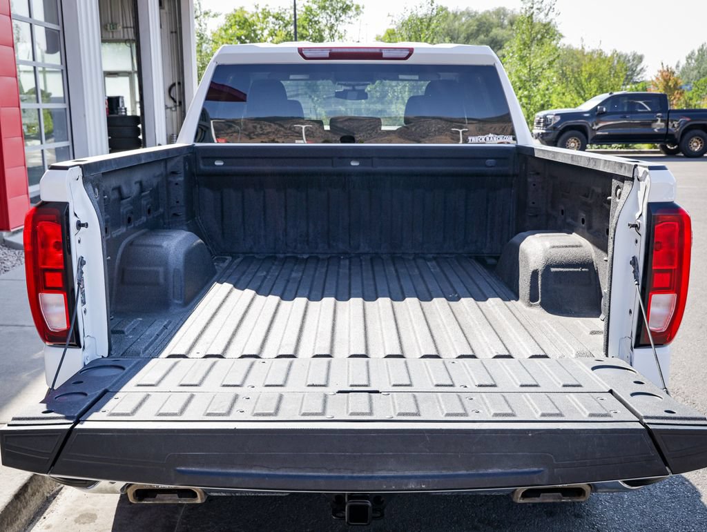 Used 2024 GMC Sierra 1500 SLE w/ X31 Off-Road Package AWD/4WD image 5