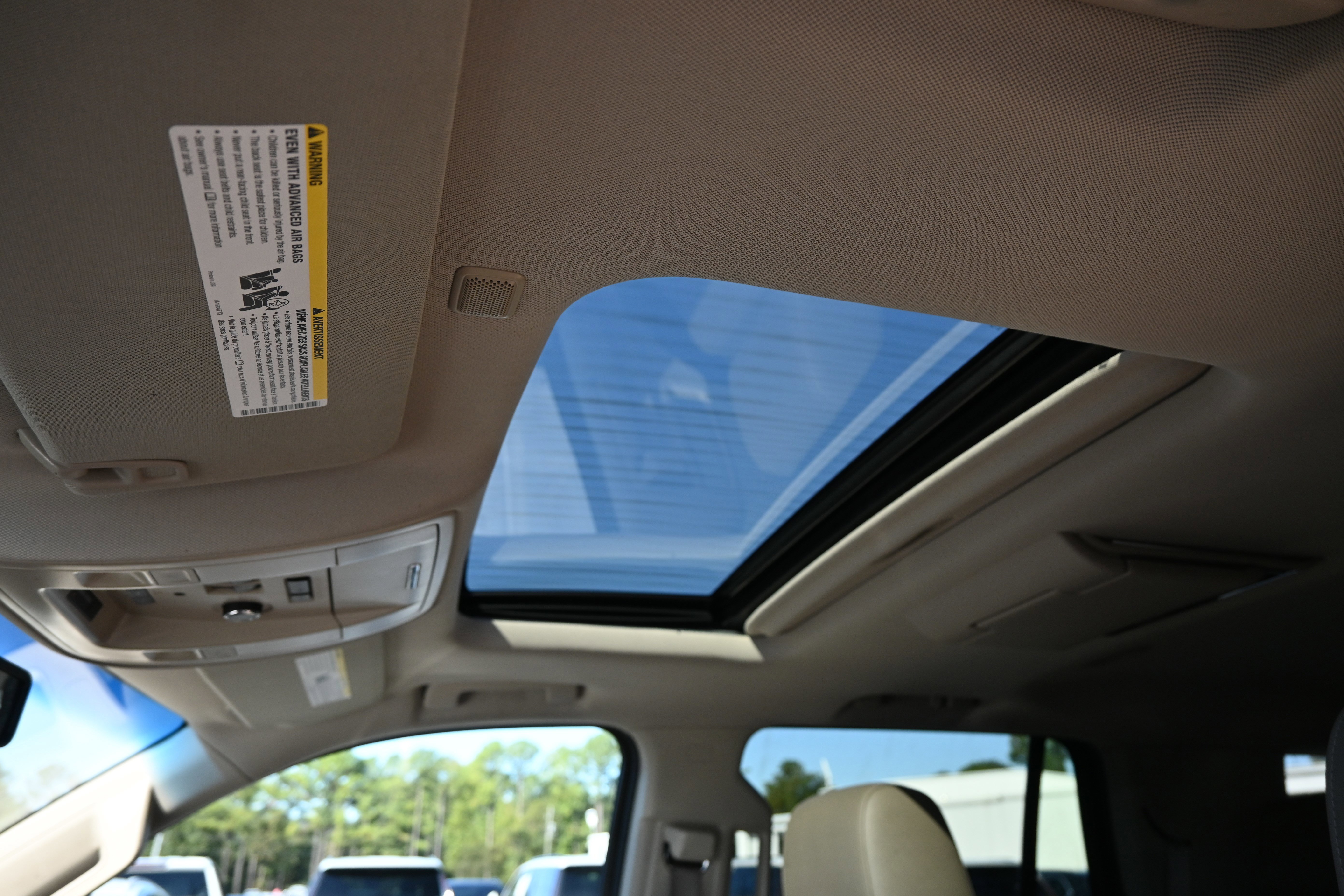 Used 2016 Chevrolet Tahoe LT image 5