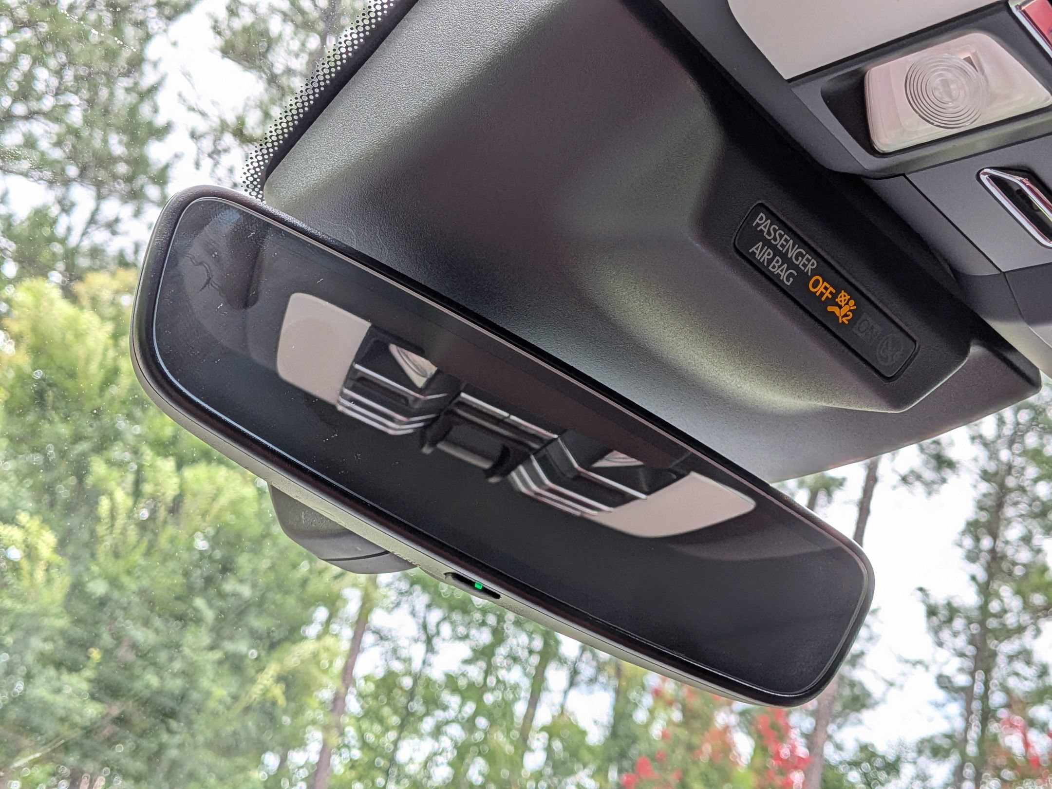 Certified 2025 Porsche Macan S AWD/4WD image 19