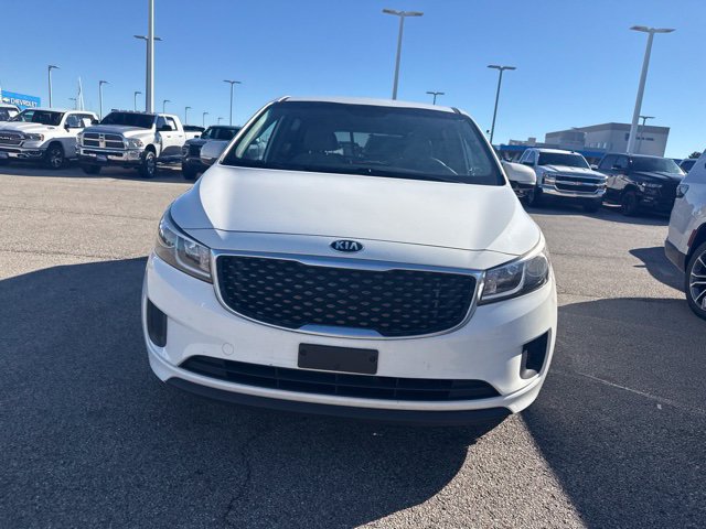 Used 2016 Kia Sedona LX FWD image 2