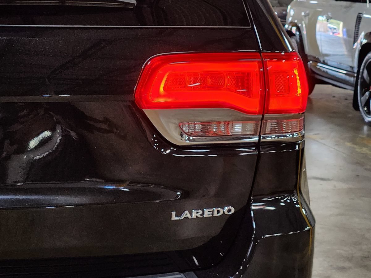 Used 2019 Jeep Grand Cherokee Laredo RWD image 20