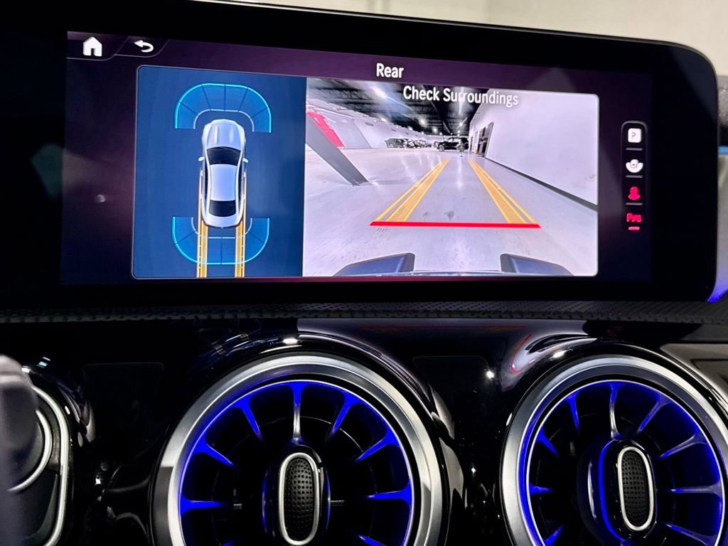 Used 2025 Mercedes-Benz CLA 250 image 4