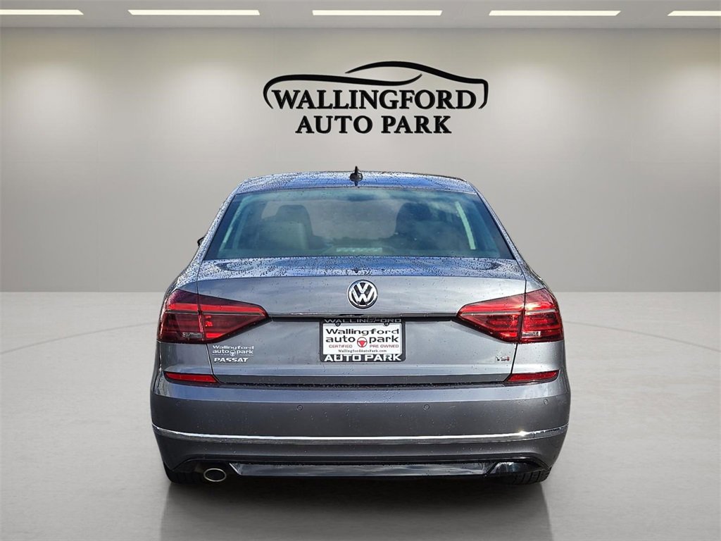 Used 2019 Volkswagen Passat 2.0T SE R-Line image 5