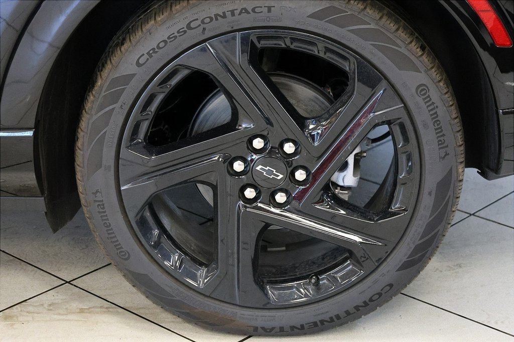 New 2025 Chevrolet Equinox EV RS w/ Convenience Package II image 3