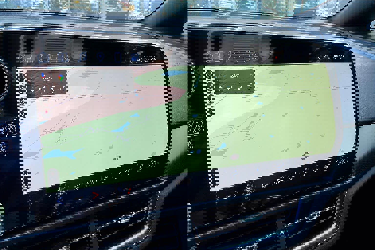 Certified 2025 Chevrolet Equinox EV LT w/ Comfort Package image 30