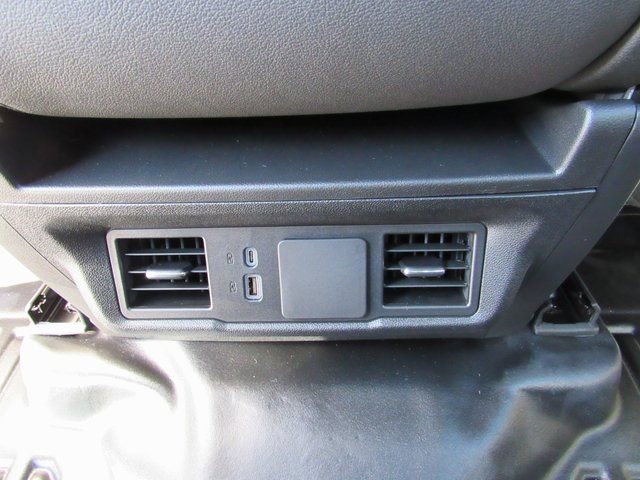 Used 2025 GMC Sierra 2500 Pro w/ Convenience Package image 22