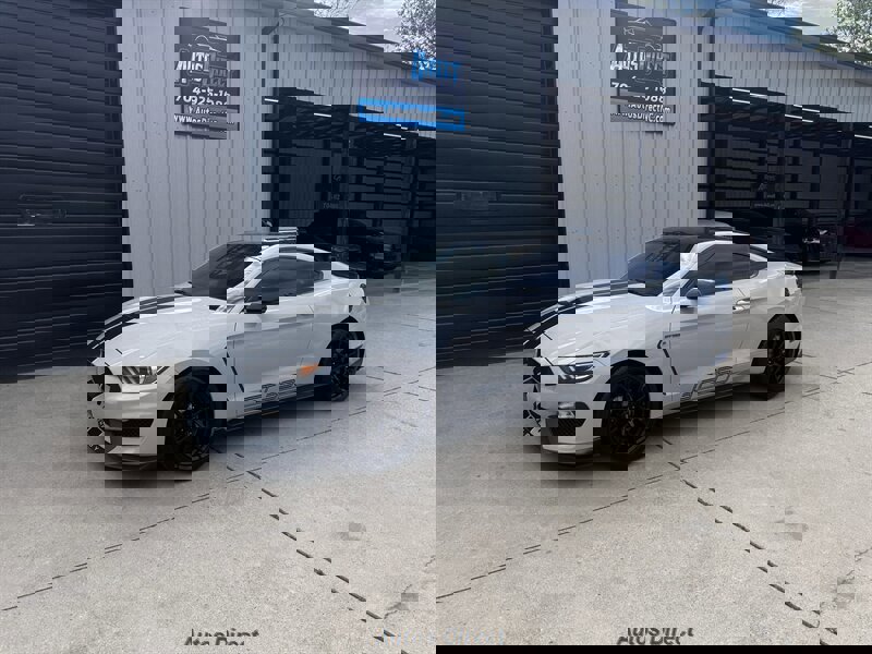 Used 2017 Ford Mustang Shelby GT350 w/ Electronics Package image 6